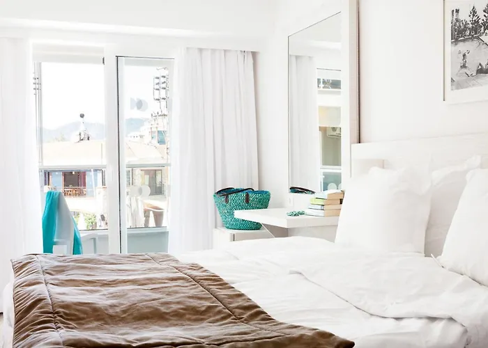 The Beachfront Hotel Adult Only 16 Plus