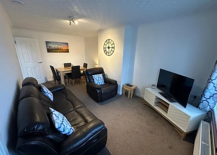 10 Redcliffe