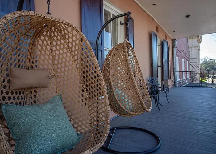 Paradise Loft, 3 Bedroom King Beds, Heart Of Downtown, Full Kitchen & Wet Bar, Streaming Tv