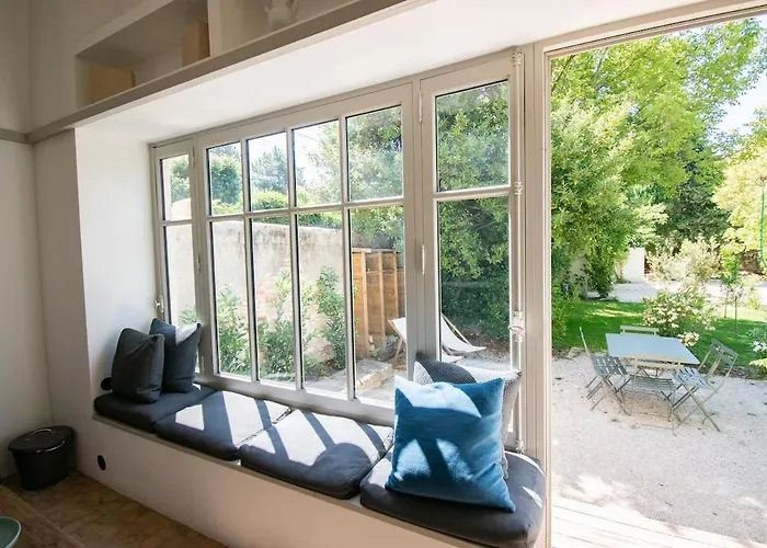 Le Poulailler, Private House With Garden And Parking