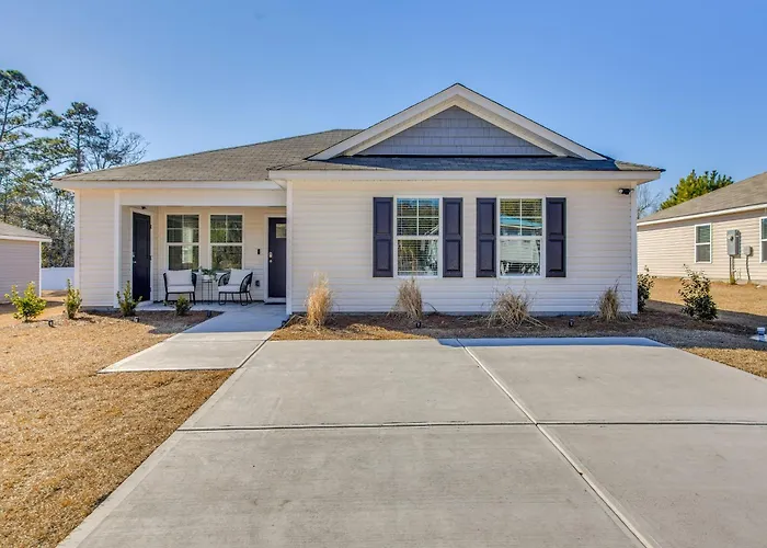Near Golf Courses: Cozy Home In Ocean Isle Beach!