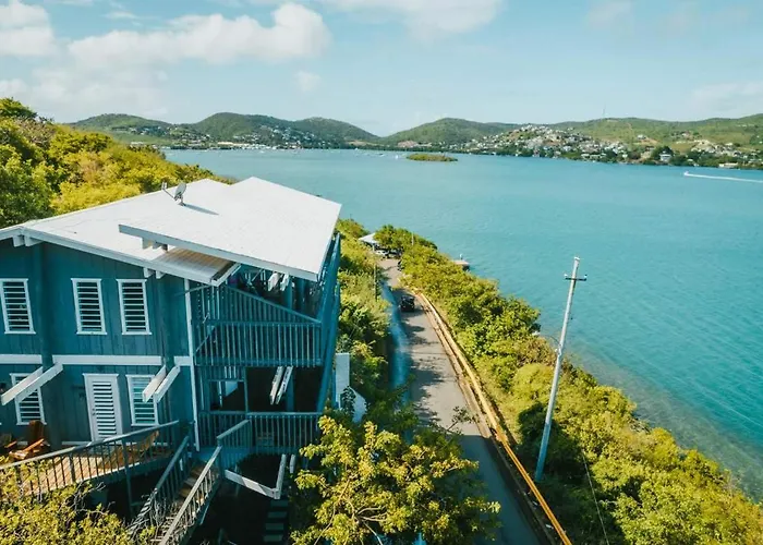 Ocean Front Villa 4 Studio