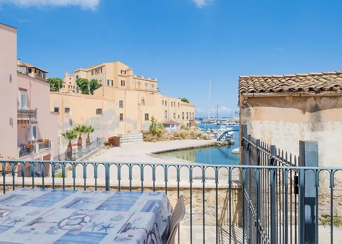 Apartment In Villa Storica Lanterna Sul Mare Palermo
