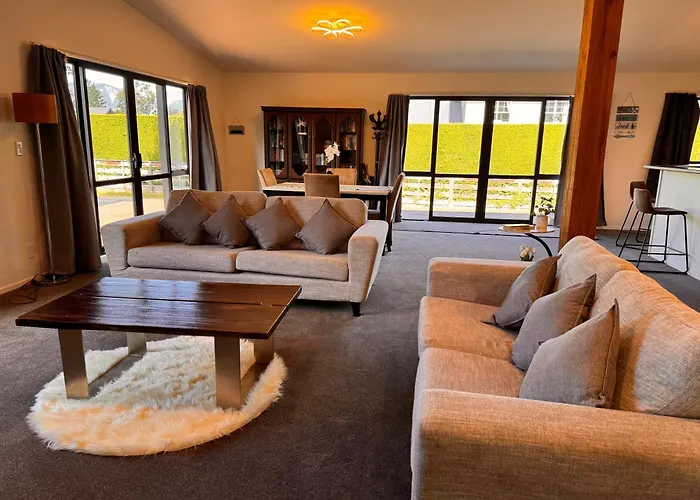 Woodbank Retreat