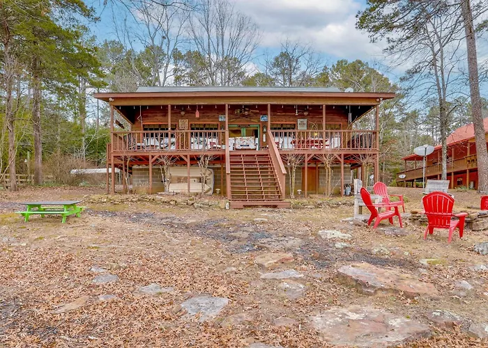 Deck & Fire Pit: Waterfront Cabin In Greers Ferry!