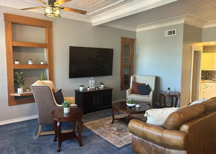 The Arlington Apartment