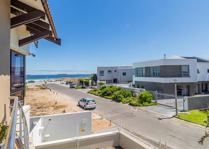 Atlantic Waves Guest House