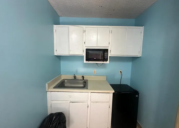 Guest Cottage & Suites By Oyo Brunswick-Golden Isles