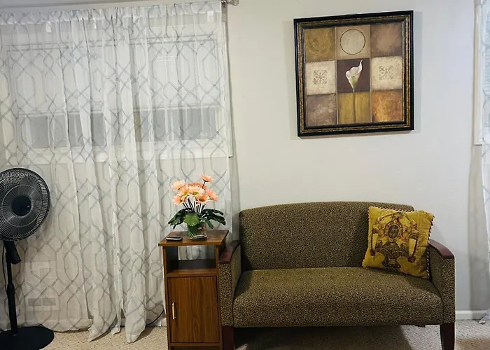 Emerald City Studio Suite