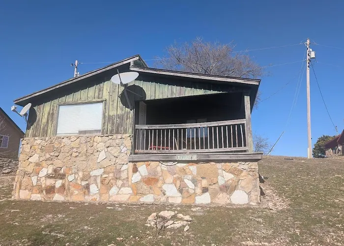 Cedarvale Cabins Turner Falls