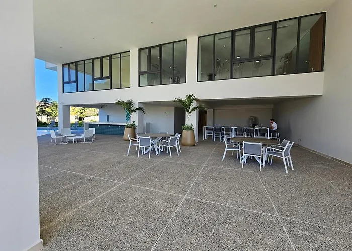 Zantamar 2B 2B Luxury Apartment On The Beach