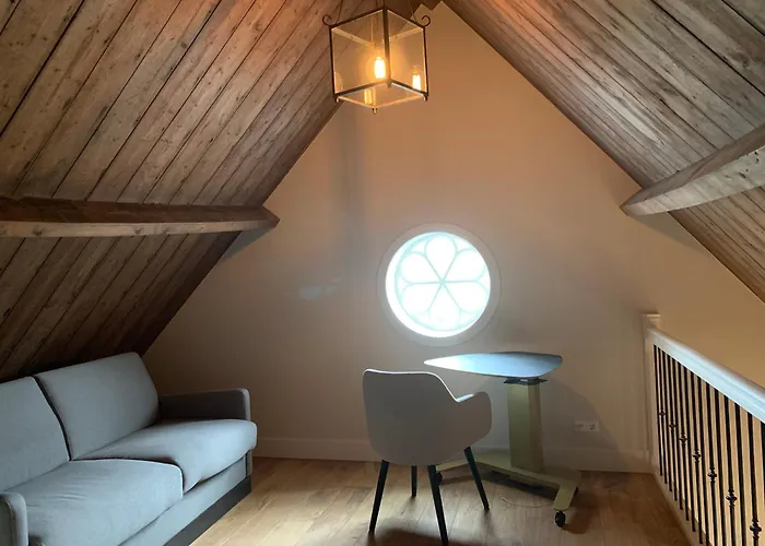 Vernieuwd Luxe Voorhuis - Naast De Molens