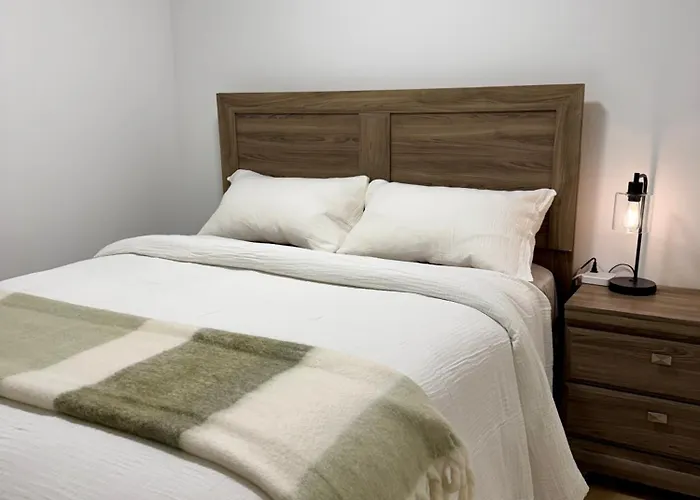 Levida Living - Cozy 2 Bedroom Suite At The Heart Of Langley