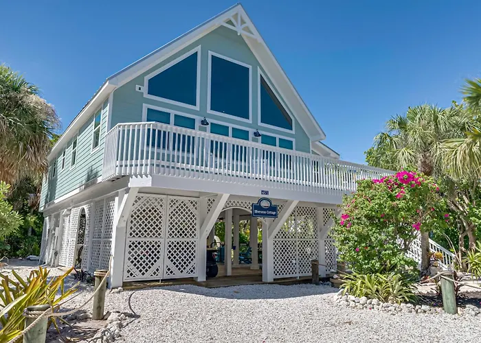Silverseas Cottage, Pool, 2 Carts, Steps To Beach