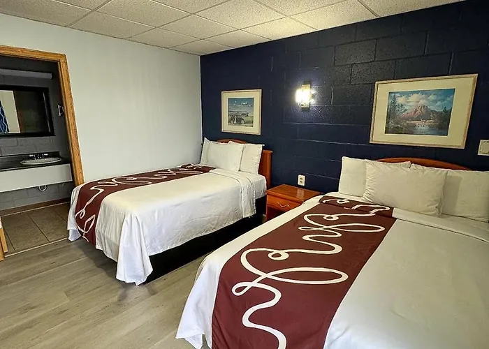 Sleep-Ees Inn, Saginaw & Frankenmuth