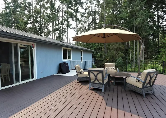 Pa Sea View Deck House