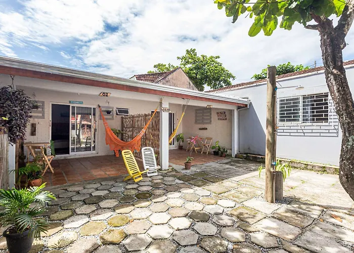 Memora Guesthouse Pontal do Paraná - Suíte a duas quadras da Praia e perto da Ilha do Mel