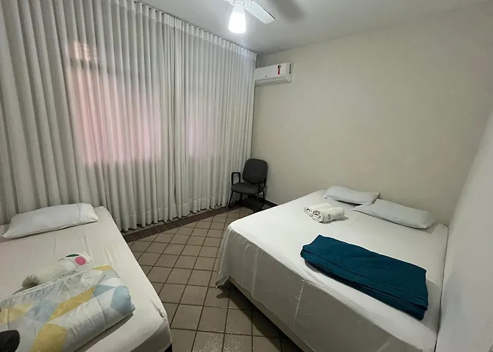 Ar split, internet, cozinha e banheiro privativo