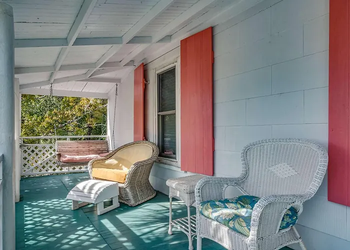 Old Carrabelle Hotel Hemingway Suite