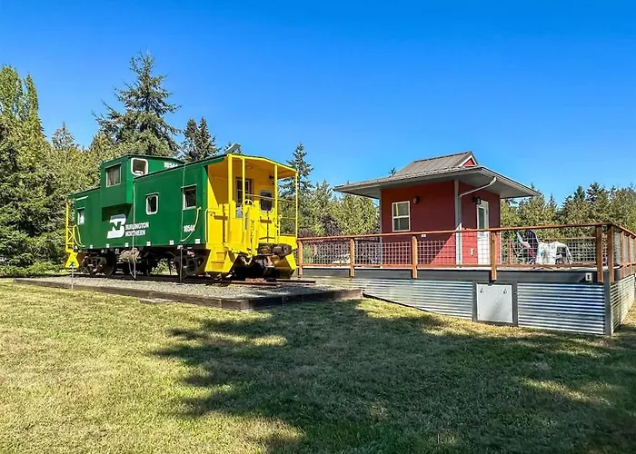 Paw Railway Getaway