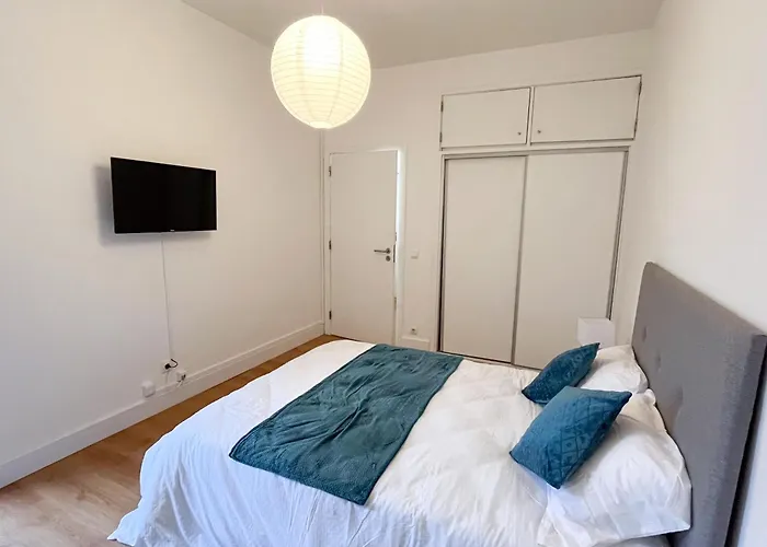 Martins' Happy Home