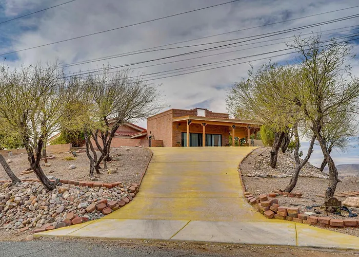 Views + Fire Pit: Hilltop Retreat In Rio Rico!