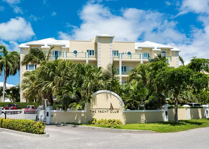 2 Bdrm Garden Marina View At The Yacht Club C4