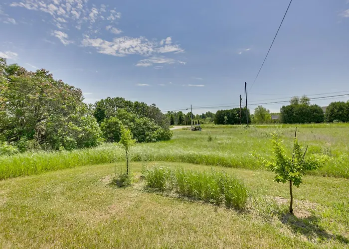Quiet Baileys Harbor Country Home: 1 Mi To Lake!