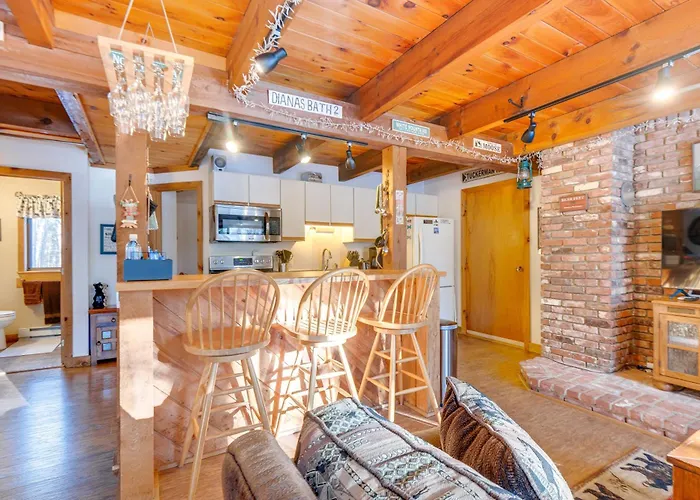 Hike, Ski & Relax: Gem W/ Foosball In North Conway