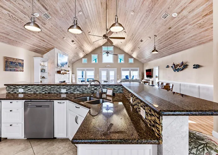 Beachfront Hideaway! Luxury Beachfront, Swimspa, Game Room, Firepit By Bolivar Vacations