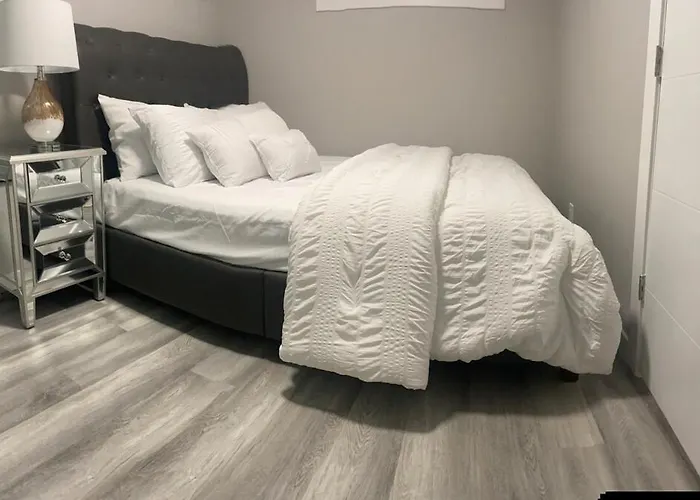 Private One Bedroom Suite For Rent