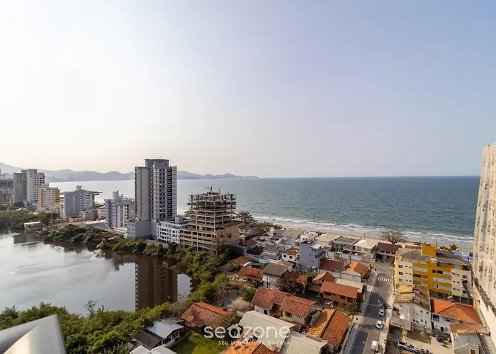 Desfrute do melhor de Perequê a 150m do mar! CLE