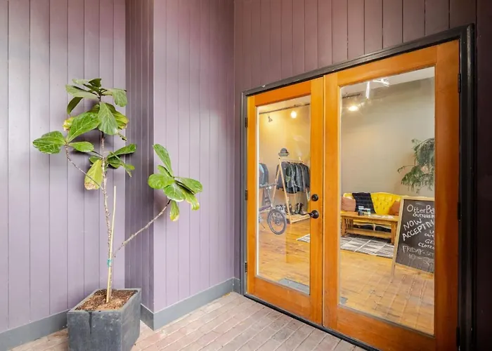 Modern City Loft Downtown Lynchburg Va Lyh Huge