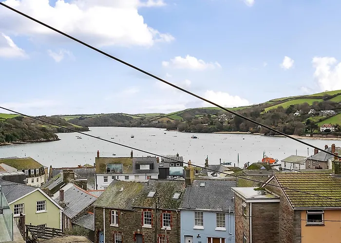 Knots Landing, Salcombe