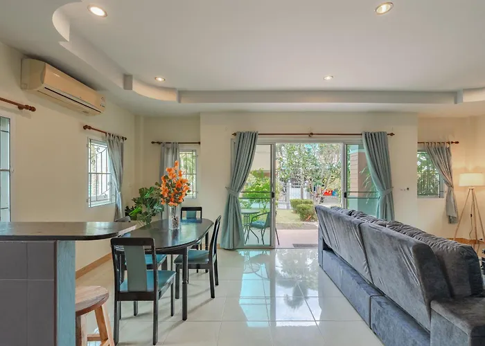 Tranquility Bangtao Beach Villa