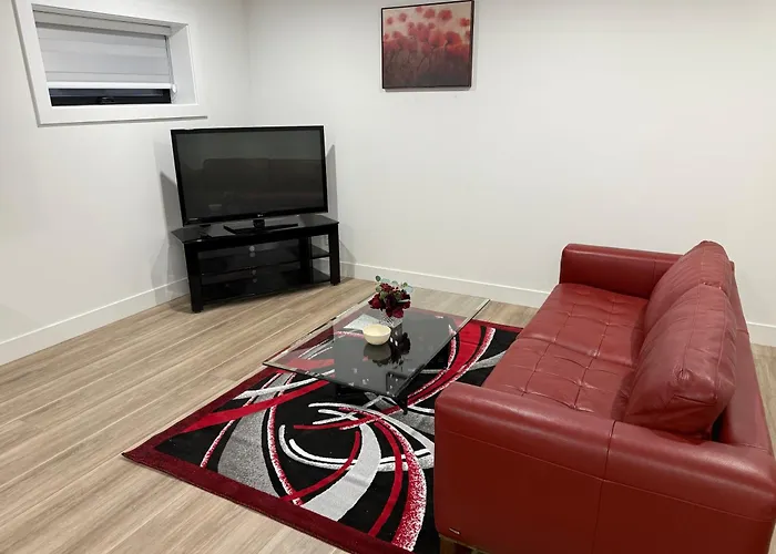 Calm & Cozy Private Suite