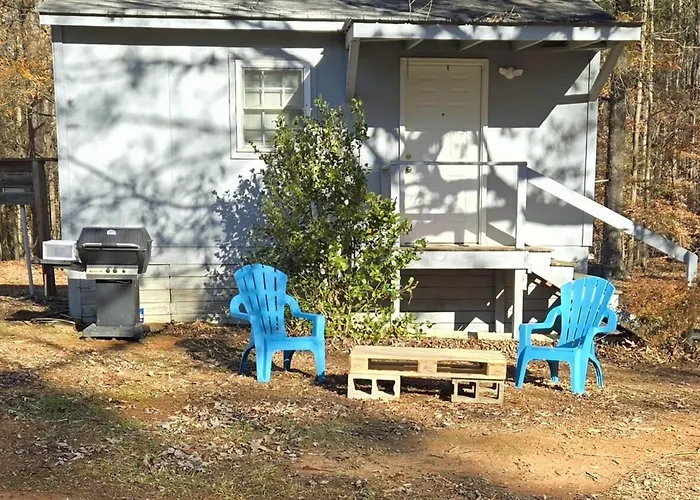 Private Cabin 1 Bed And 1 Bath