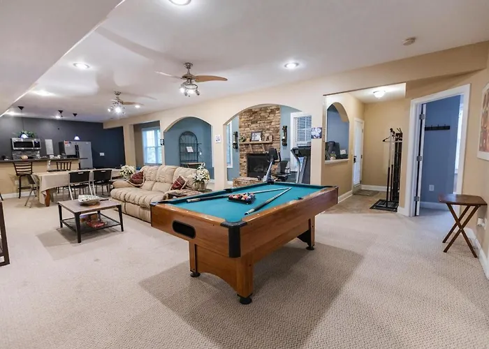 Spacious Basement In Rdu Rtp Cary Area By Jendi
