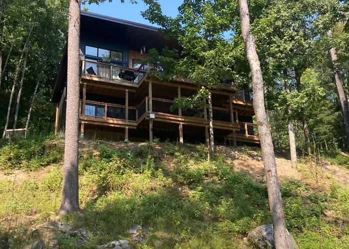 Treetop Suite