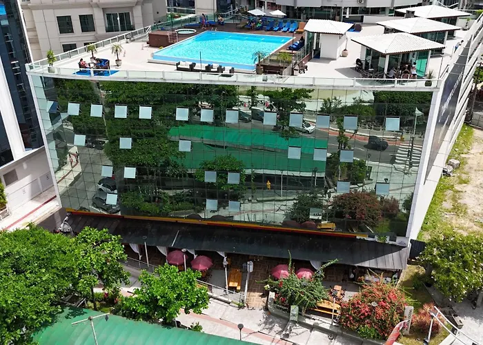 FLAT DUBAI - FRENTE RODA GIGANTE - PISCINA FRENTE MAR - Excepcional