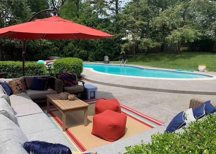 The Historic Jesse Buel Farmhouse W Heated Pool