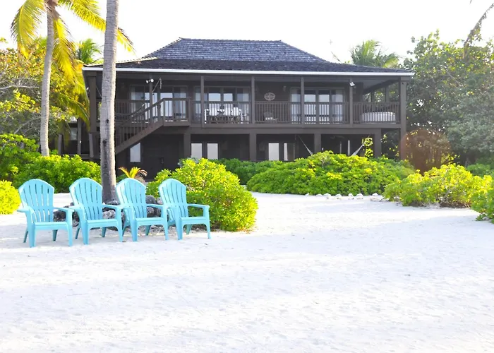 Featherstone Downstairs Apartment, Cayman Brac