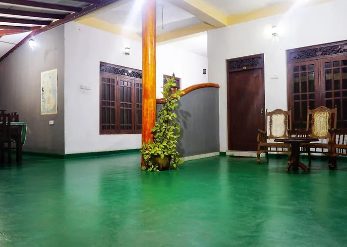 Sigiri Dilu Villa