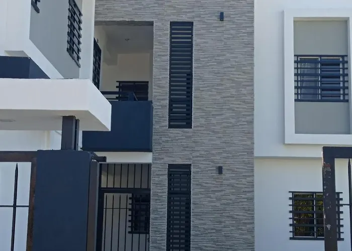 Apartamentos Melya Cerca De La Playa Caleta