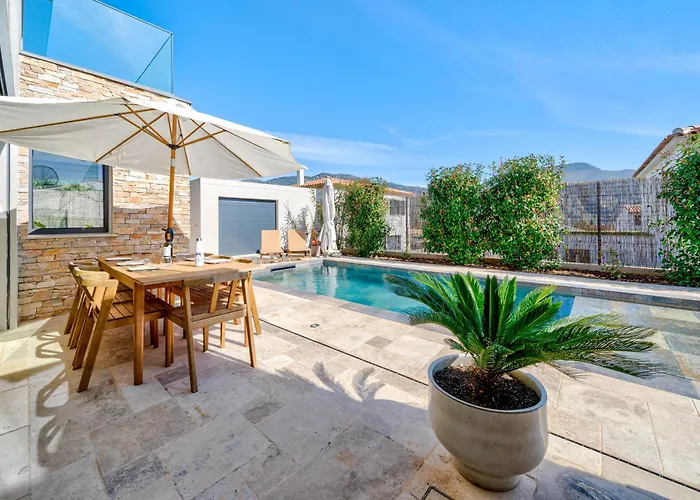 Villa Moderne Avec Piscine Privee - Proche De Nice
