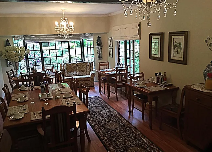 Warrens Guest House