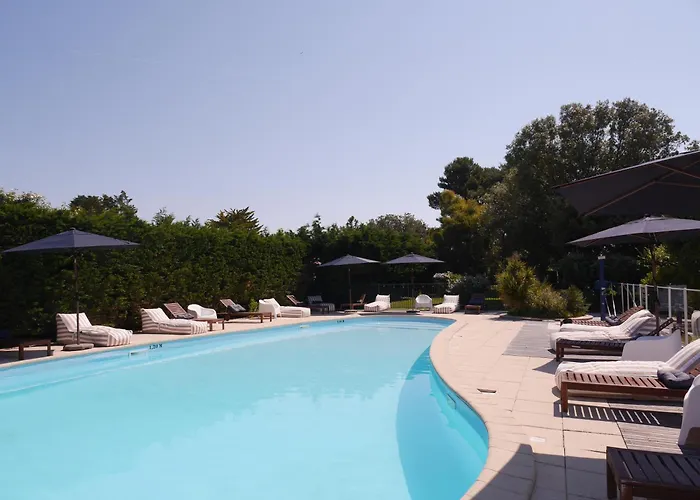 Le Parc Des Mimosas