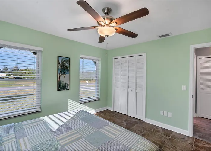 South Gulf Cove 2 Bedroom Canal Pool Home
