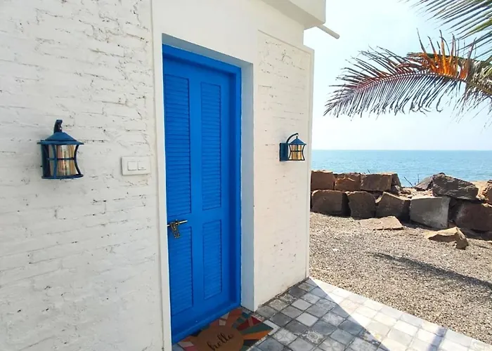 Casa Del Mar - Sea Facing Villa