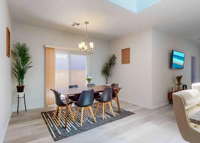 Modern Home 3Br Next To Airport, Netflix, Casino
